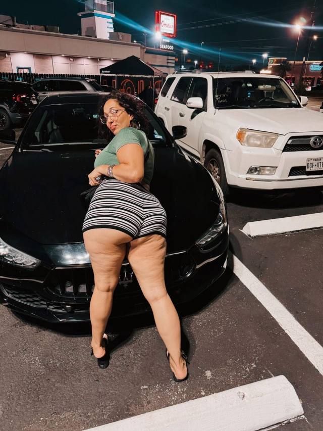 LETS GET LAID 💦💦 - Image 2